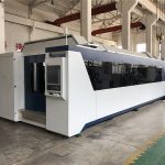 професионална CNC ласерска машина за сечење 1000w 1500w со табела за размена